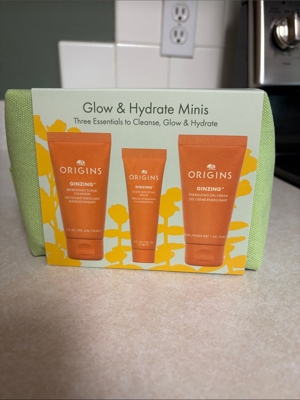 Origins Glow & Hydrate Minis - Orange & Light Green